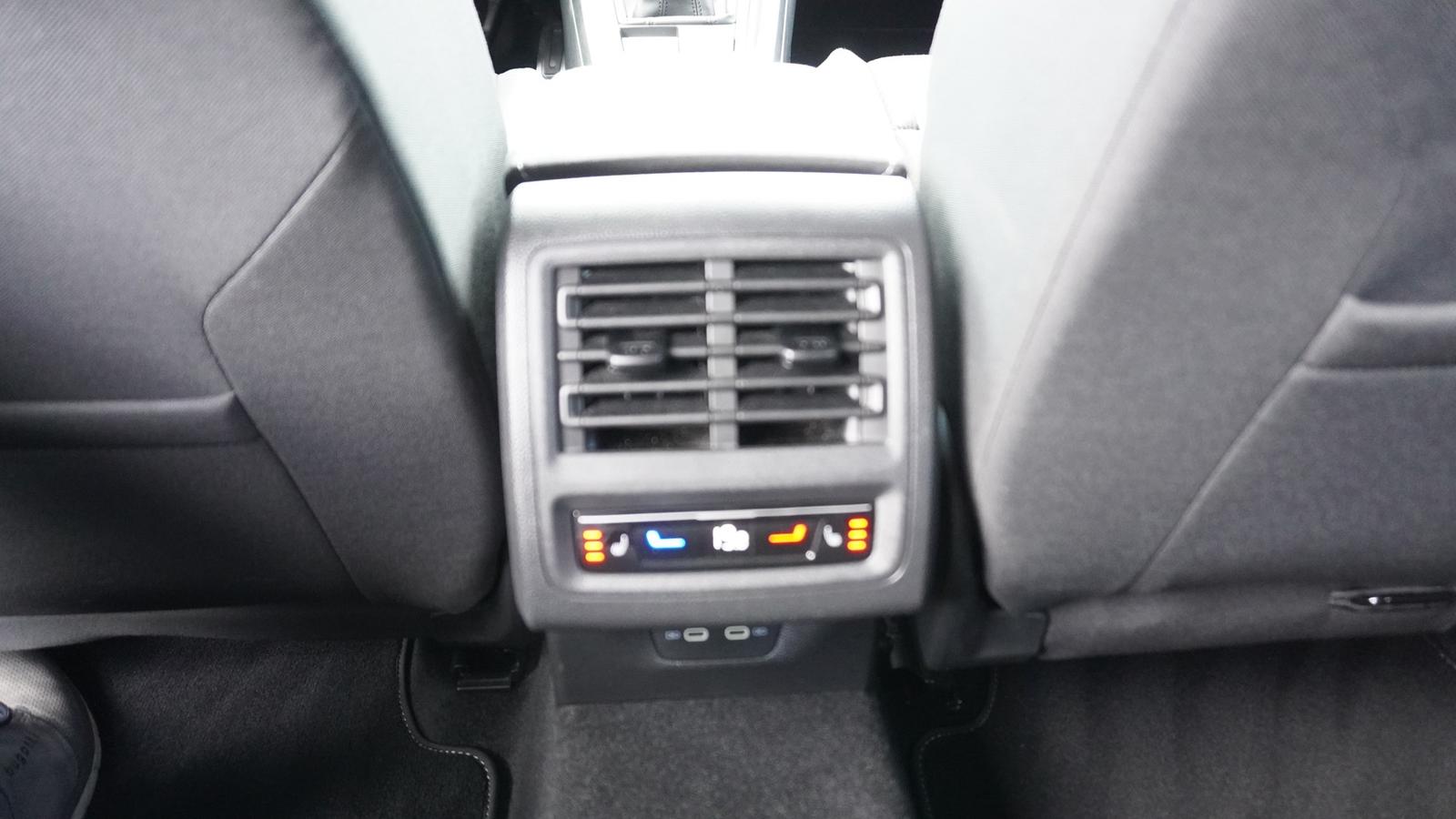 Volkswagen Golf VIII 1.5 TSI Active LED ACC Standheizung, миниатюра 11
