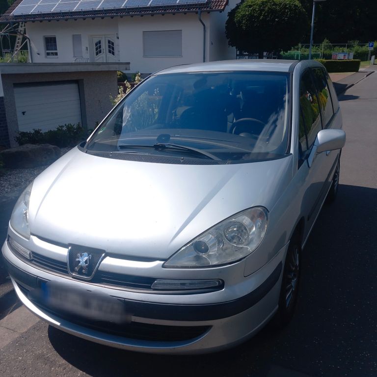 Peugeot 807