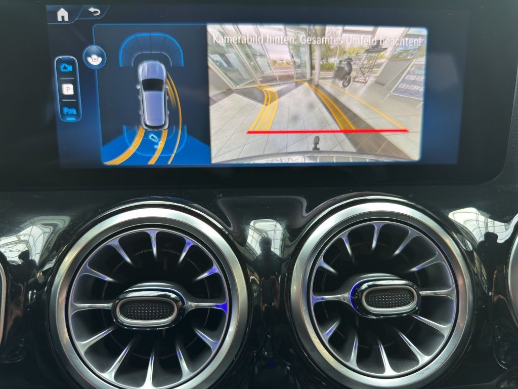 Fahrzeugabbildung Mercedes-Benz GLA 200 d AHK*Fernlichtass.*KeyLess*LED*PDC*ACC