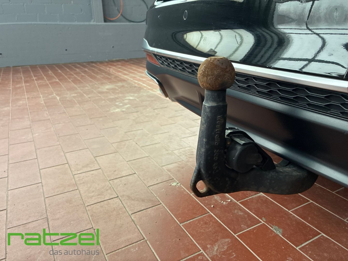 Fahrzeugabbildung Audi A4 40 Avant 2.0 TFSI S line Navi AHK LED ACC Vir