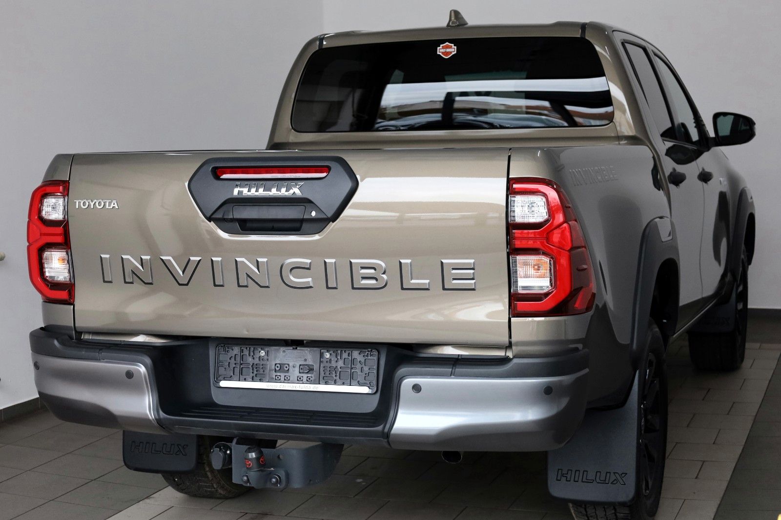 Fahrzeugabbildung Toyota Hilux Double Cab Invincible,ACC,Nav,AHK,Garantie