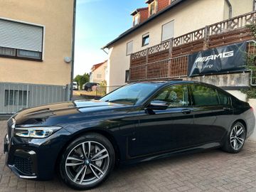 BMW 745 - 12