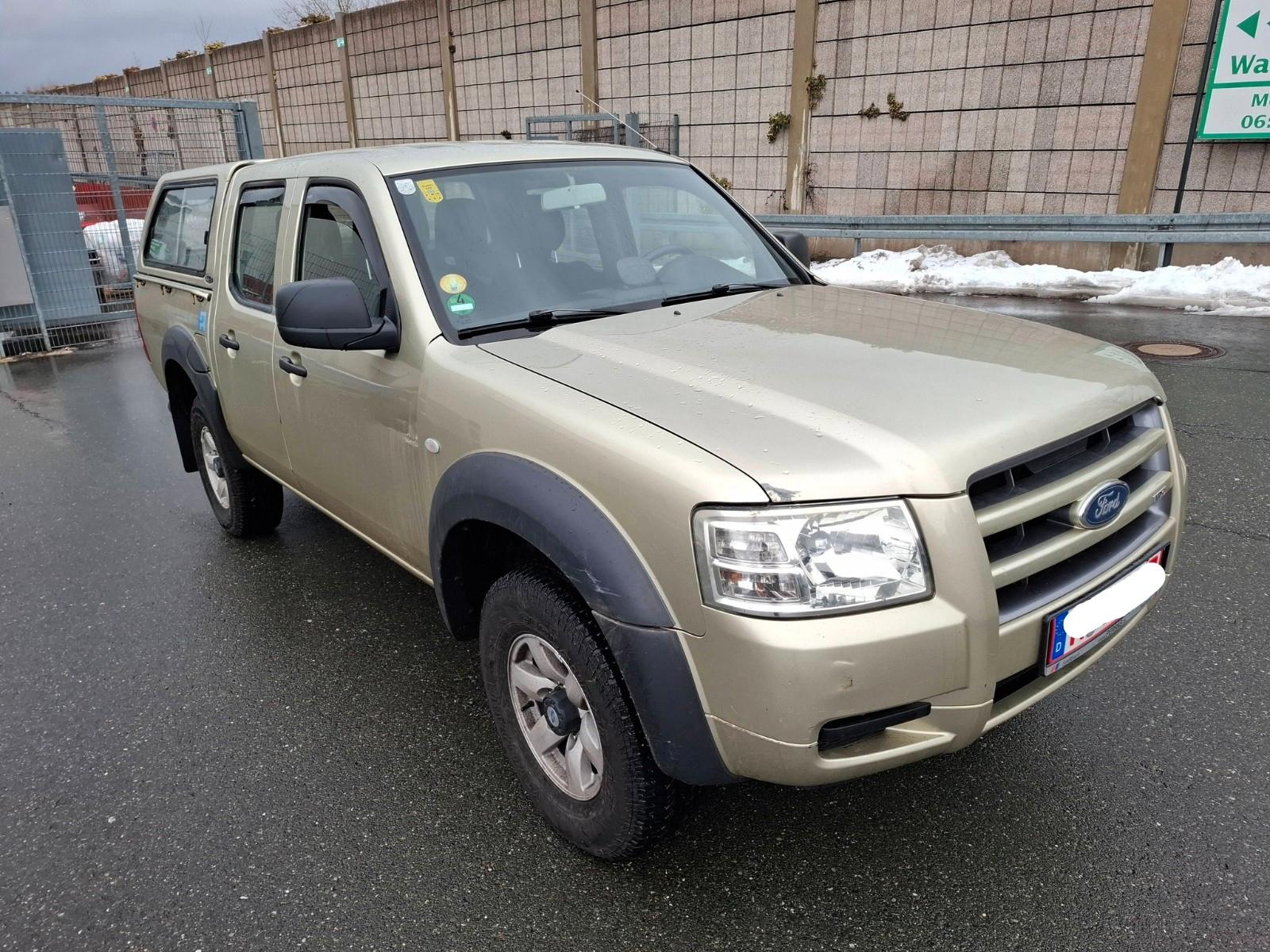 Ford Ranger 2.5TD Doppelkabine 4X4 Klima Alu Felgen