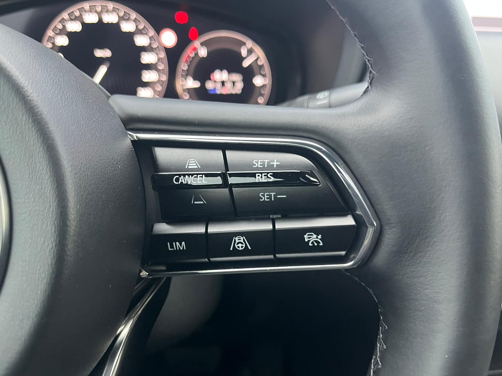 Vehicle illustration Mazda CX-80 3.3L Homura Plus PANO*HUD*BOSE*NAPPA*7SIT