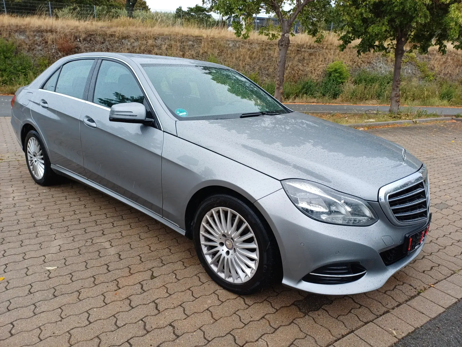 Mercedes-Benz E 220 CDI Limo. BlueEfficiency Standheizung