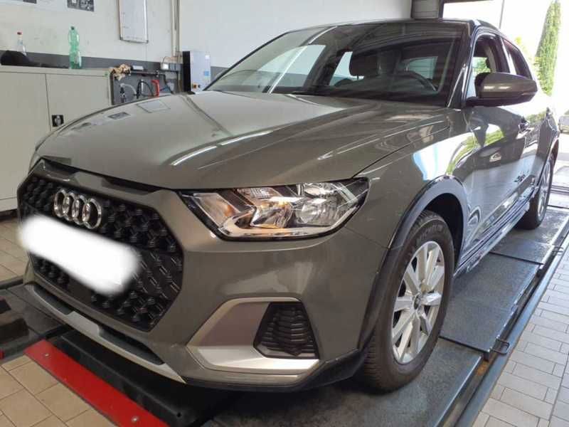 Audi A1 allstreet * PDC*17 ZOLL LM*SHZ*NAVI*KLIMA * imagem 2