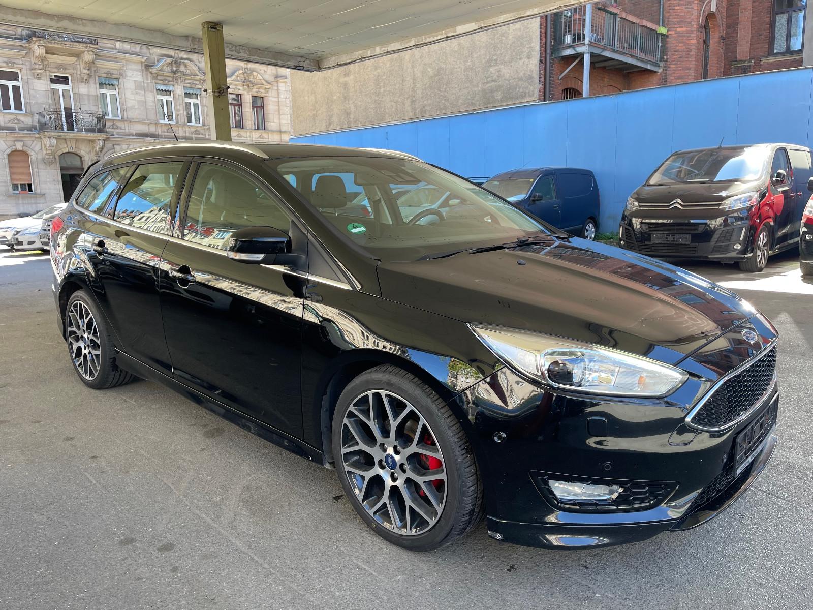 Ford Focus 1,5 TDCi Aut. ST-Line NAVI XENON CAM ACC