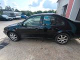 Volkswagen VW Bora 1,9 TDI Allrad Highline - Volkswagen Bora mit Diesel-Antrieb: Limousine, 1.9