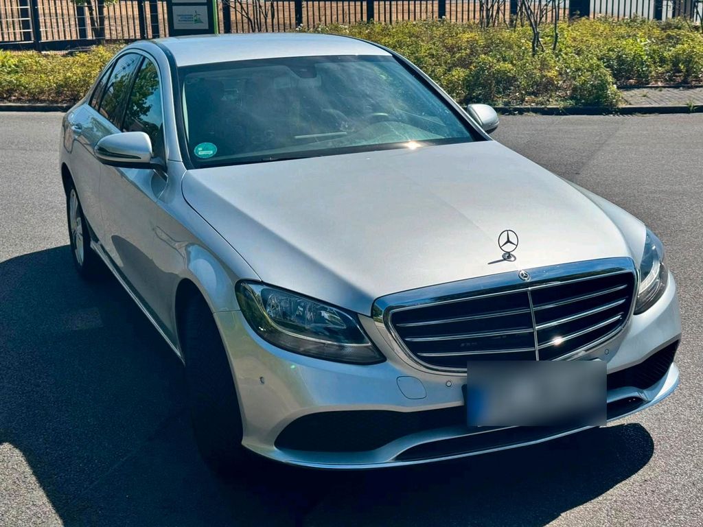 Image of Mercedes-Benz C 180