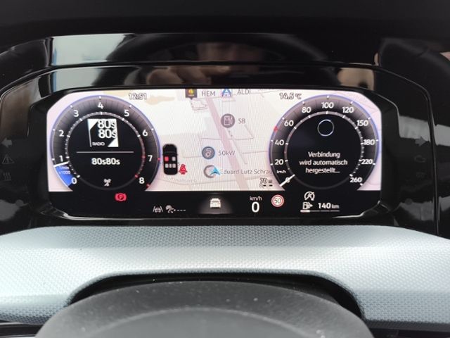 Fahrzeugabbildung Volkswagen Golf VIII 1.5 TSI Enegy LED NAVI AHK CLIMATRONIC