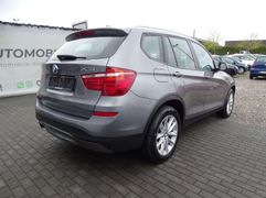 Fahrzeugabbildung BMW X3 xDrive 30 d 1. HAND HUD PANO AHK KEYLESS