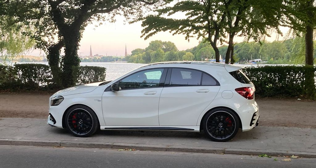Image of Mercedes-Benz A 45 AMG