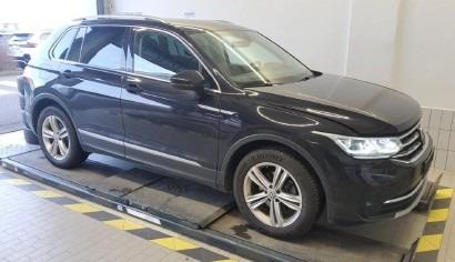 Volkswagen Tiguan 1.5 TSI DSG SPORTPAKET MATRIX STANDHZG 20