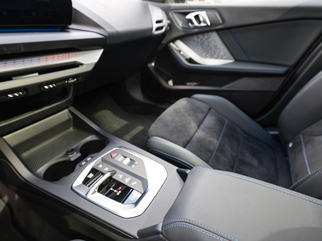 BMW 1 Series M-Sport PANO LED ACC NAVI KAMERA SHZ PDC, миниатюра 18