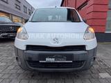 Peugeot Partner L1 Komfort Kasten/ PDC/ SERVICE NEU - gebrauchte Peugeot Partner aus dem Jahr 2013