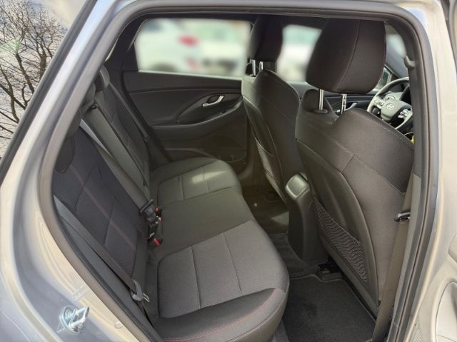 Fahrzeugabbildung Hyundai i30 Kombi 1.5 T-GDI N-LINE +NAVI+KLIMA+PDC+SHZ+U