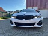 BMW 320d xDrive Touring M Sport Shadow Auto. M S... - BMW 320: Auto 320d M Sport