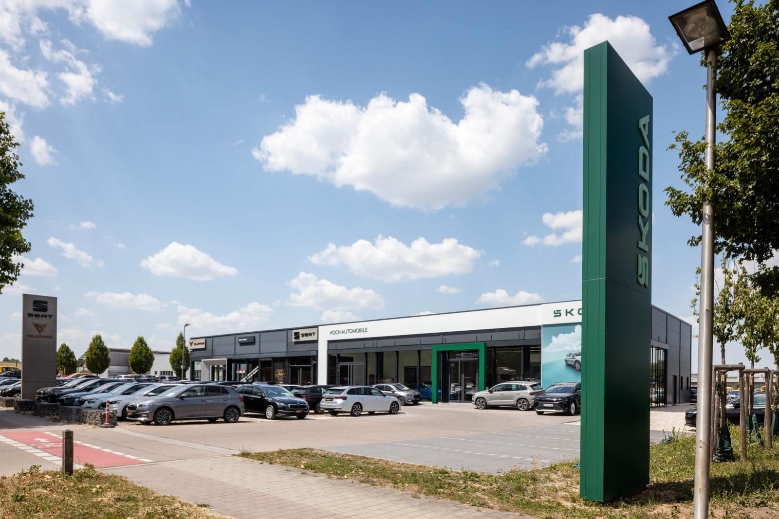 showroom-image-bottom