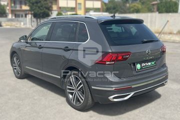 Volkswagen Tiguan - 4