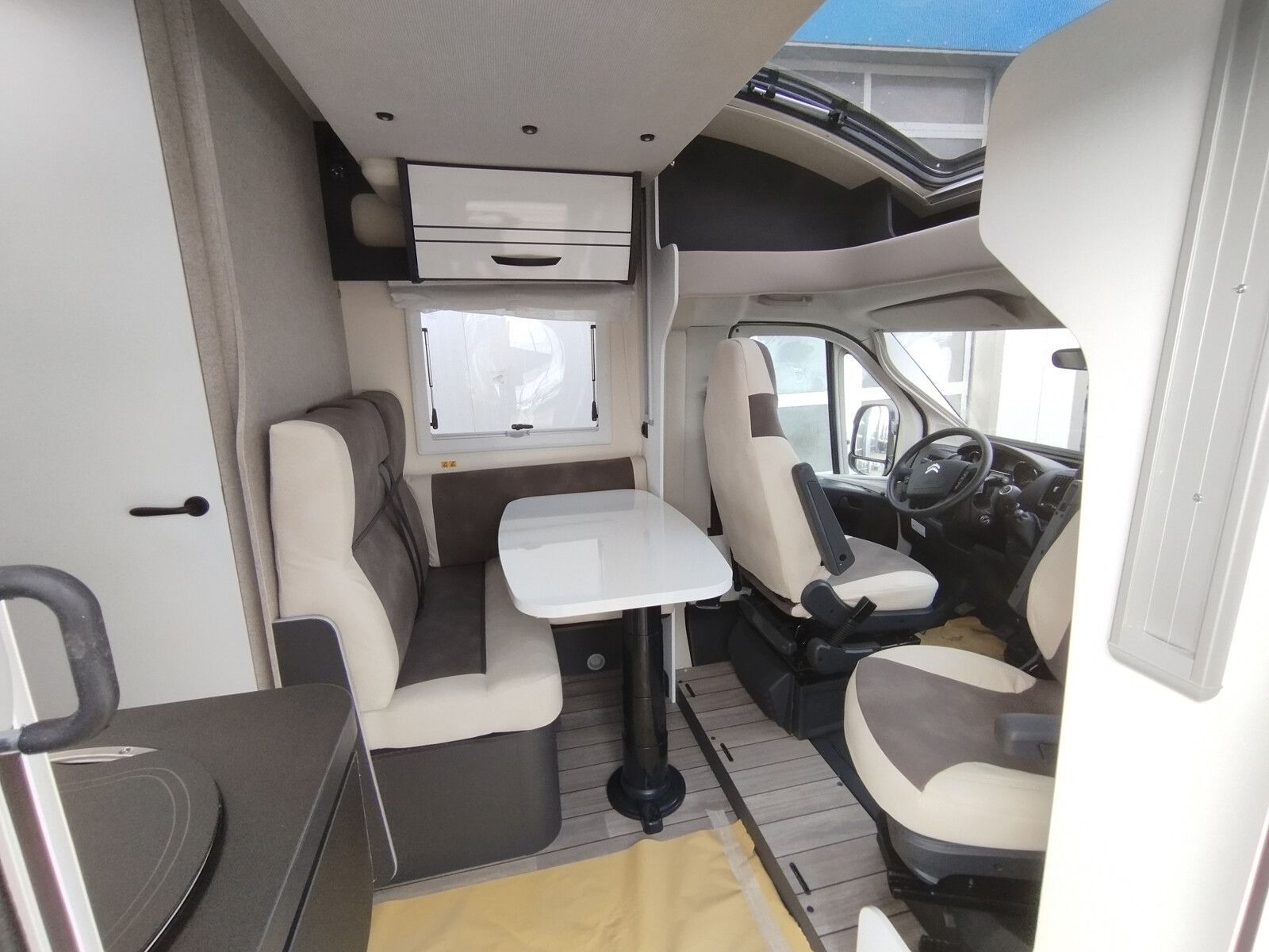 Fahrzeugabbildung Forster T FT669EB 6860,- EUR Sondernachlass / 3,65t