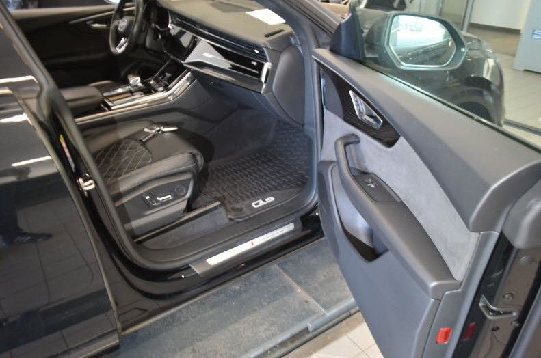 Audi Q8 50 TDI qu S line competition ALLRADL. S-SITZ foto 4