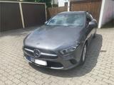 Mercedes-Benz A 200 Progressive Navi MBUX AHK 8Fach Alu  - Mercedes-Benz A 200: Von Privat