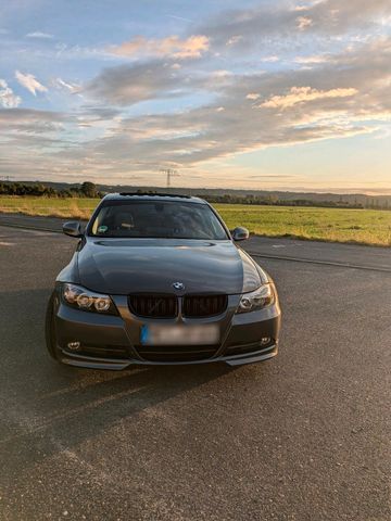 BMW 325i Limousine