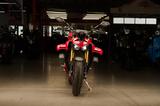 Ducati Streetfighter V4S - DUCATI ST4