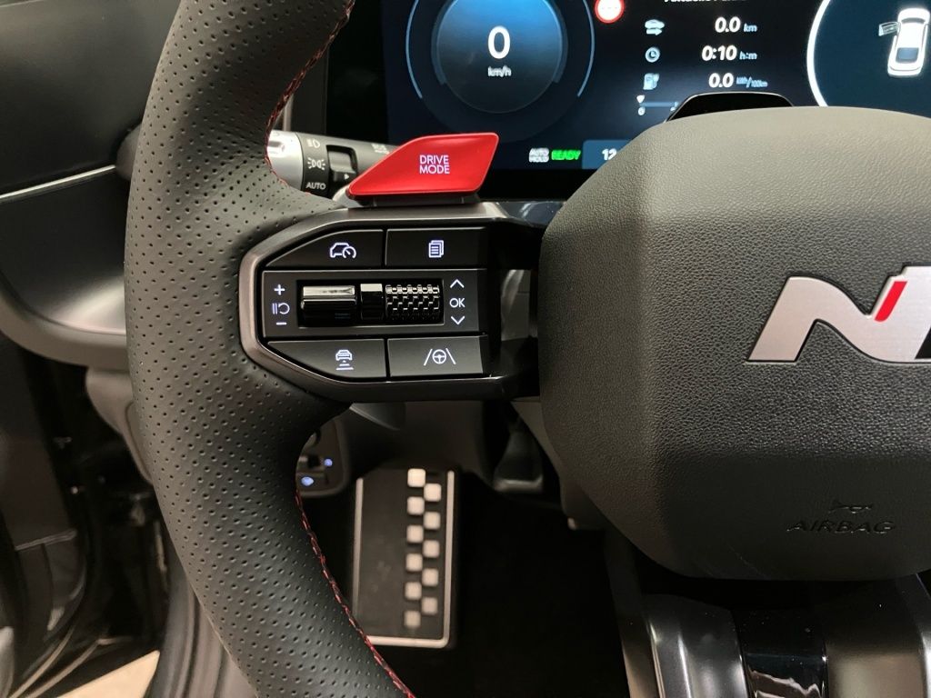 Fahrzeugabbildung Hyundai IONIQ 6 4WD 84kWh N-Line X 2xKlima 360 ACC AUT