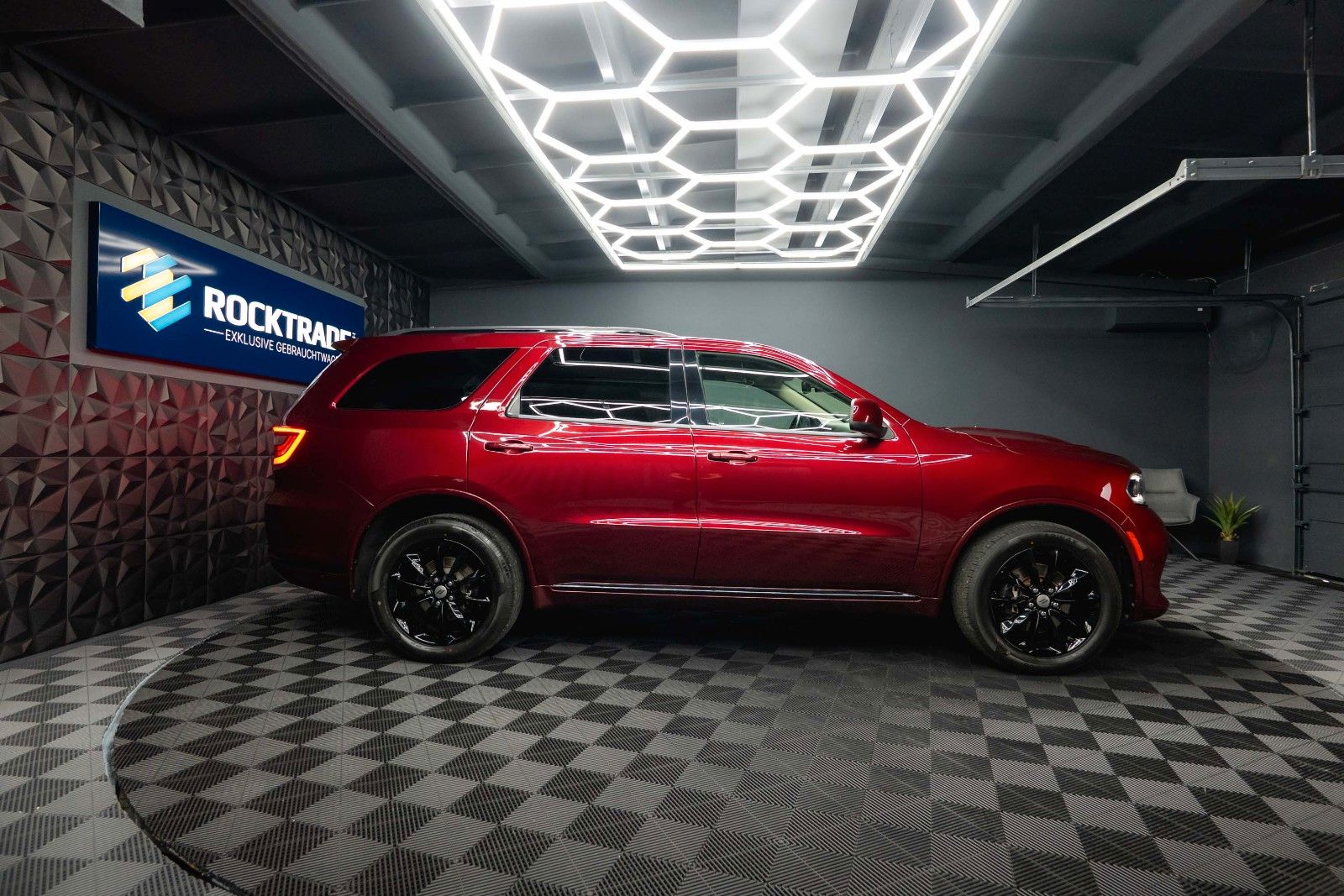 Fahrzeugabbildung Dodge Durango 3.6 V6 R/T 4x4 Night-Paket SRT Styling
