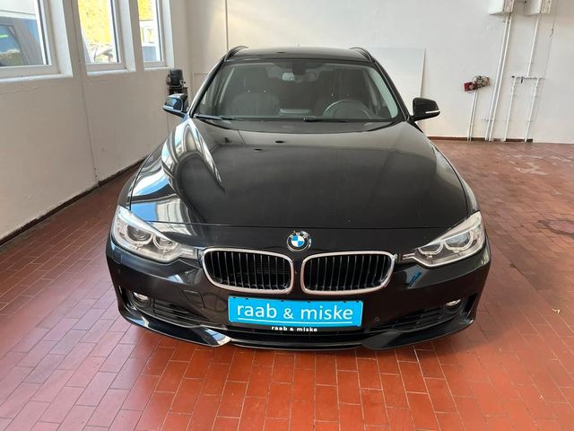 BMW 320i Touring *Xenon/Navi/SHZ/Tempomat*