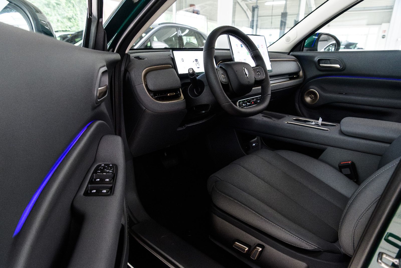 Fahrzeugabbildung GWM GWM ORA 5 SUV Hybrid Luxury 1.5 Turbo