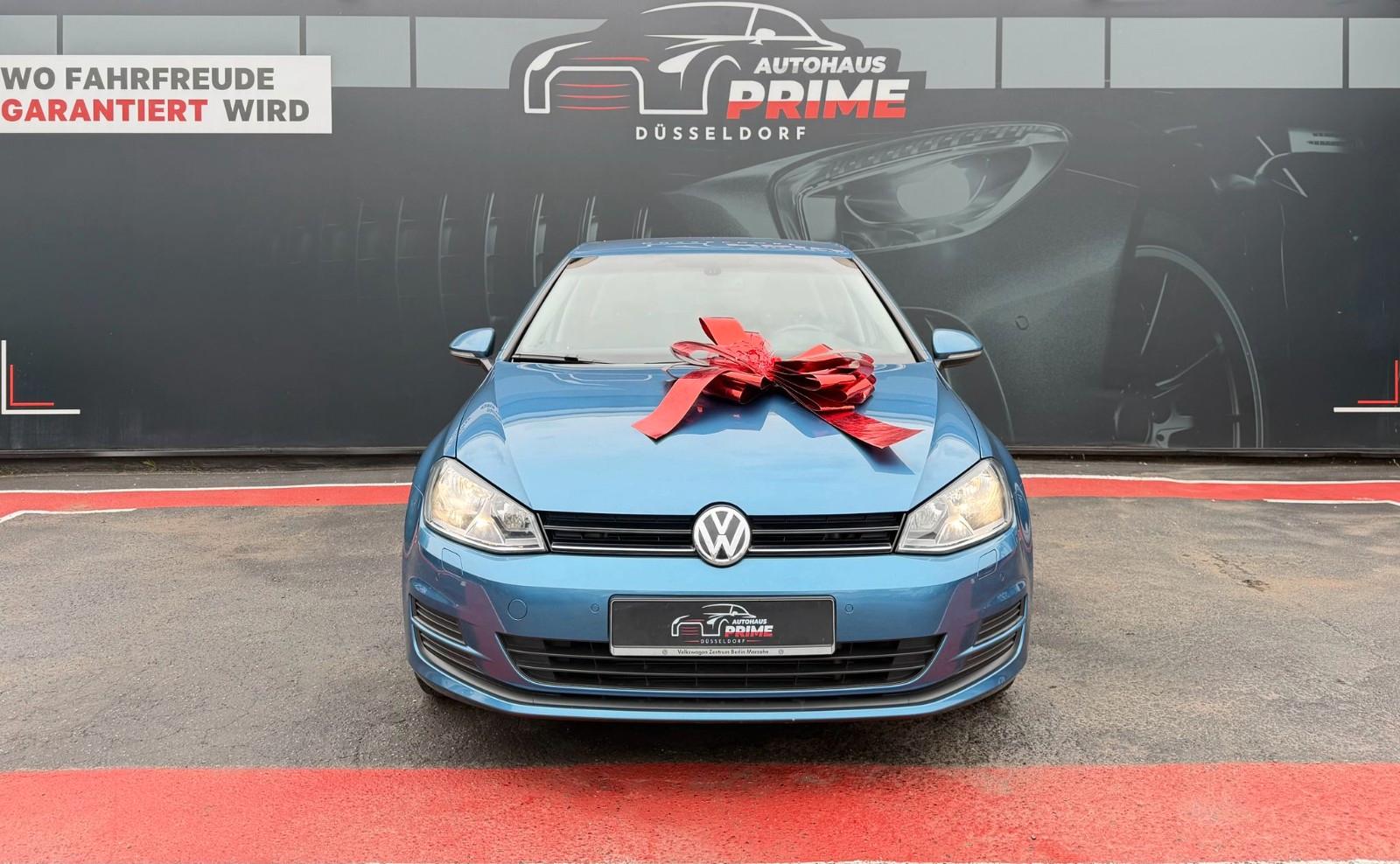 Volkswagen Golf VII Trendline*Automatik*Sitzheizung*PDC*