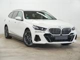 BMW i5 xDrive40 Touring M Sportpaket Panorama AHK - BMW i5 Gebrauchtwagen