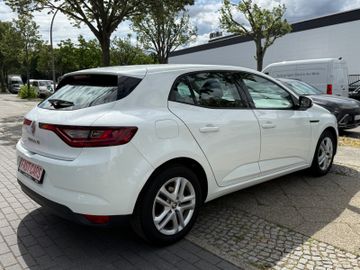 Renault Megane - 8