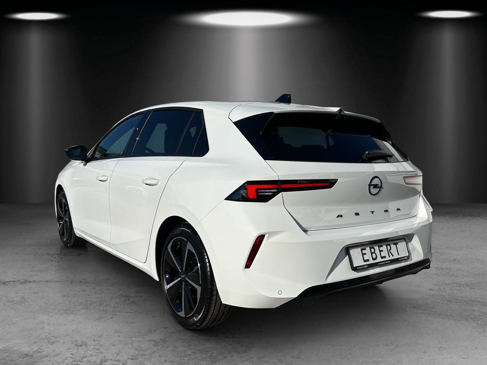 Fahrzeugabbildung Opel Astra L 1.2 Turbo Ultimate Aut./360°/IntelliLux/