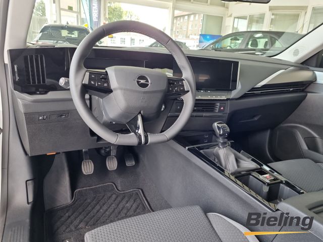 Astra Sports Tourer Enjoy 1.2 Turbo