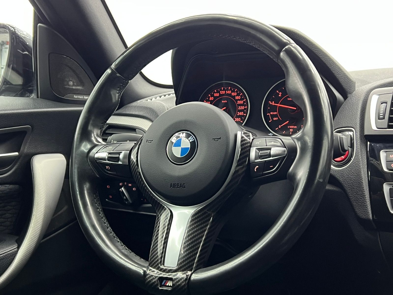 Fahrzeugabbildung BMW 218 i Coupe M SPORT PAKET/SHZ/H&K/19 ZOLL/19%