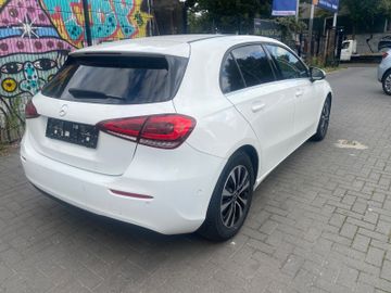 Mercedes A 180 - 3