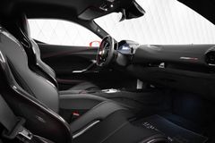 296 GTB RED/BLACK LIFT CARBON PASSENGER DISPLAY