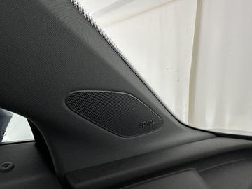 2021 AUDI Q4 E-TRON — миниатюра 26