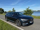 Volvo V90 T8 AWD Inscription, Bowers&Wilkins - Volvo V90 Inscription mit Hybrid-Antrieb (Benzin/Elektro)