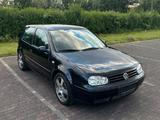 Volkswagen Vw Golf4 2.0 1-Besitz TÜV Neu Viele Neuteile - Volkswagen Golf aus 2001: 2.0