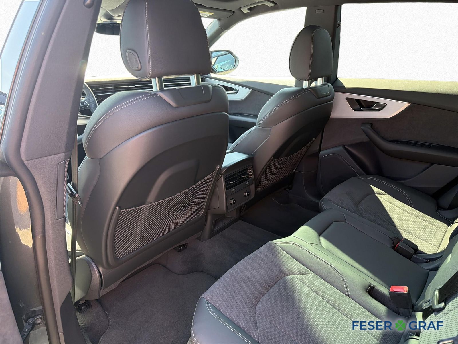 Audi Q8 50 TDI quattro 2x S line LUFT AHK PANO HuD foto 12