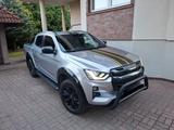 Isuzu D-Max 4x4 V Cross Automatik Leder AHK 3500 KG - Isuzu D-Max: 3l
