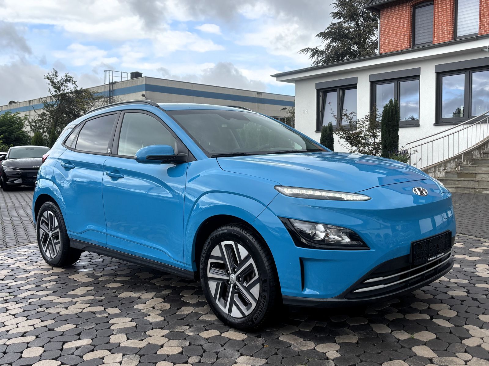 Hyundai Kona Elektro Edition 30+ NAV KRELL WÄMPU SOH-96% imagem 2