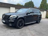 Mercedes-Benz GL 63 AMG 4MATIC - scheckheftgepflegte Mercedes GL 63 AMG