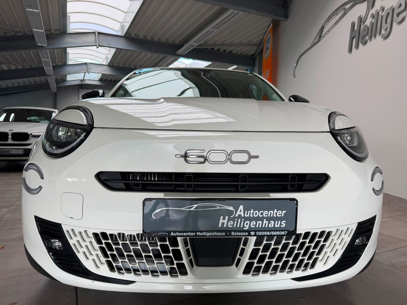 Fiat 600 1.2 Hybrid DCT LED DAB Tempo Alufelgen PDC imagem 2