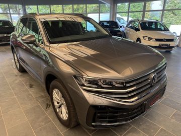 Volkswagen Touareg - 3