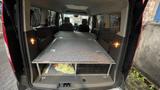 Ford Tourneo Connect 1.5 EcoBlue 88kW Autom Titanium - Ford Tourneo Connect: 1.8